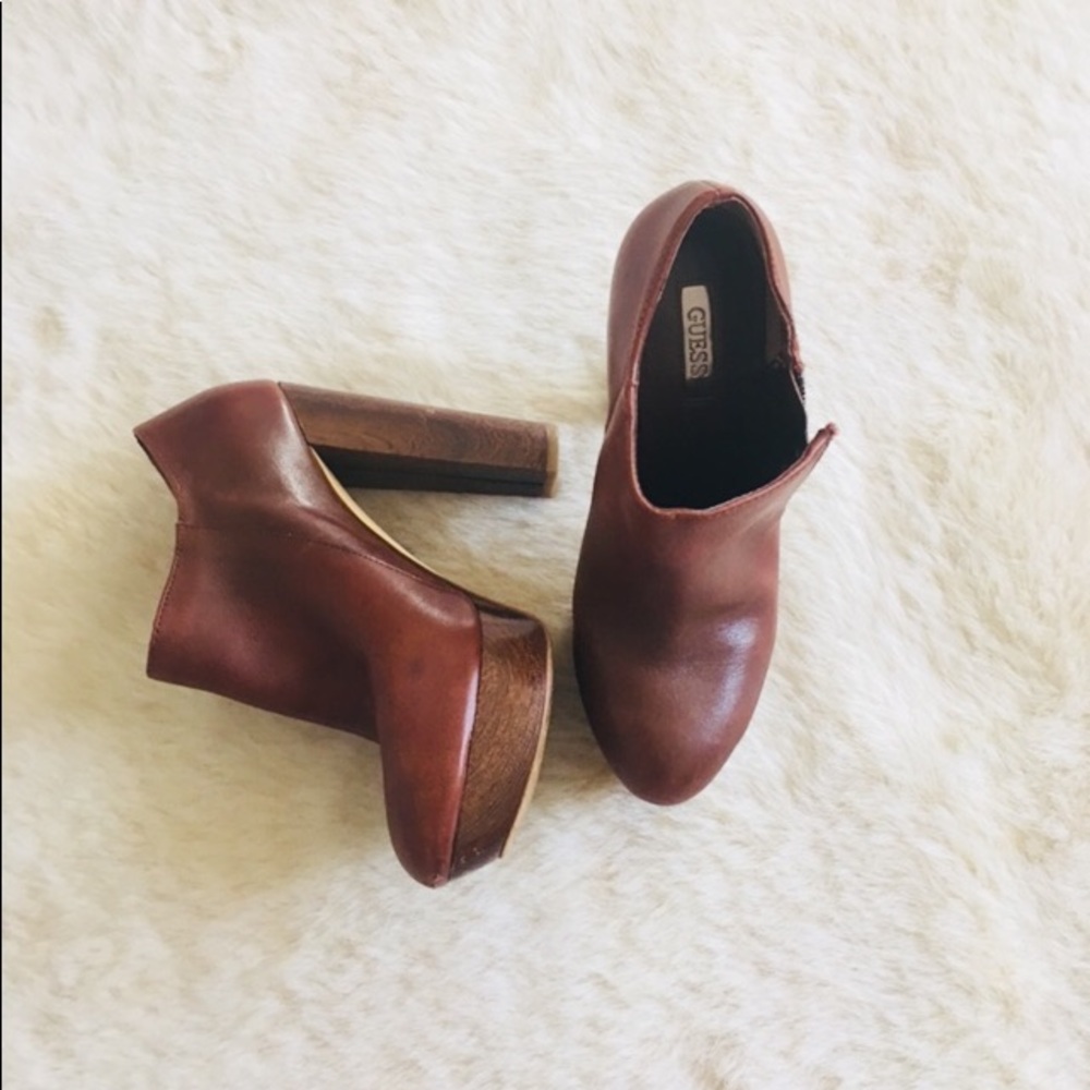 Guess heeled booties